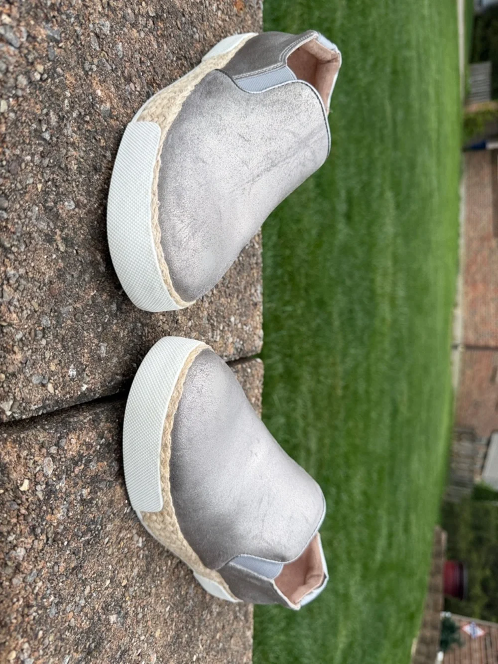 Sam Edelman Metallic Silver Slip-On Espadrille Sneakers banks